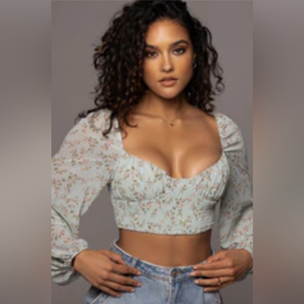 SAGE PERRIE FLORAL TOP